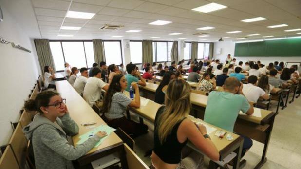 El 76% de los estudiantes de bachillerato gaditanos no tiene claro qué carrera estudiará