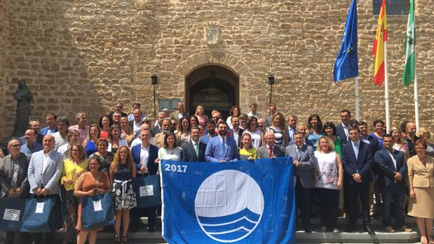 Acto de entrega de los 107 distintivos de 'Bandera Azul' en Andalucía