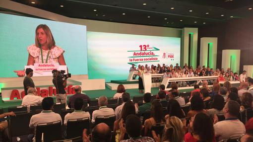 Irene García, durante su intervención en el Congreso del PSOE-A