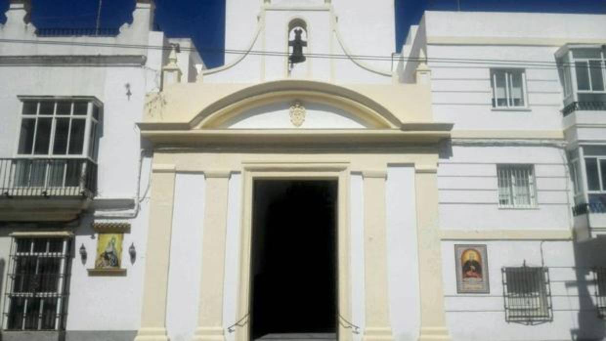 Fachada de la Iglesia Vaticana y Castrense de San Francisco.
