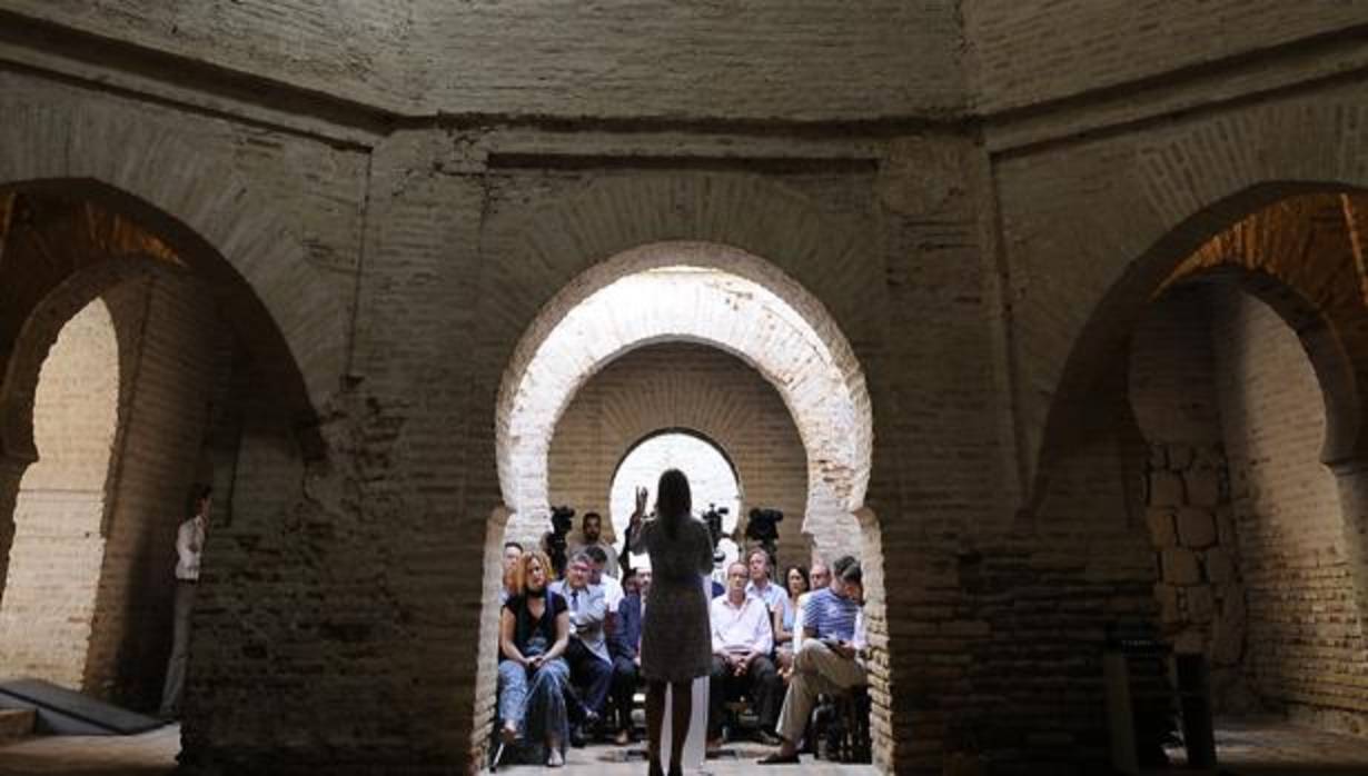 El Alcázar de Jerez acoge este miércoles un homenaje por las víctimas de Barcelona