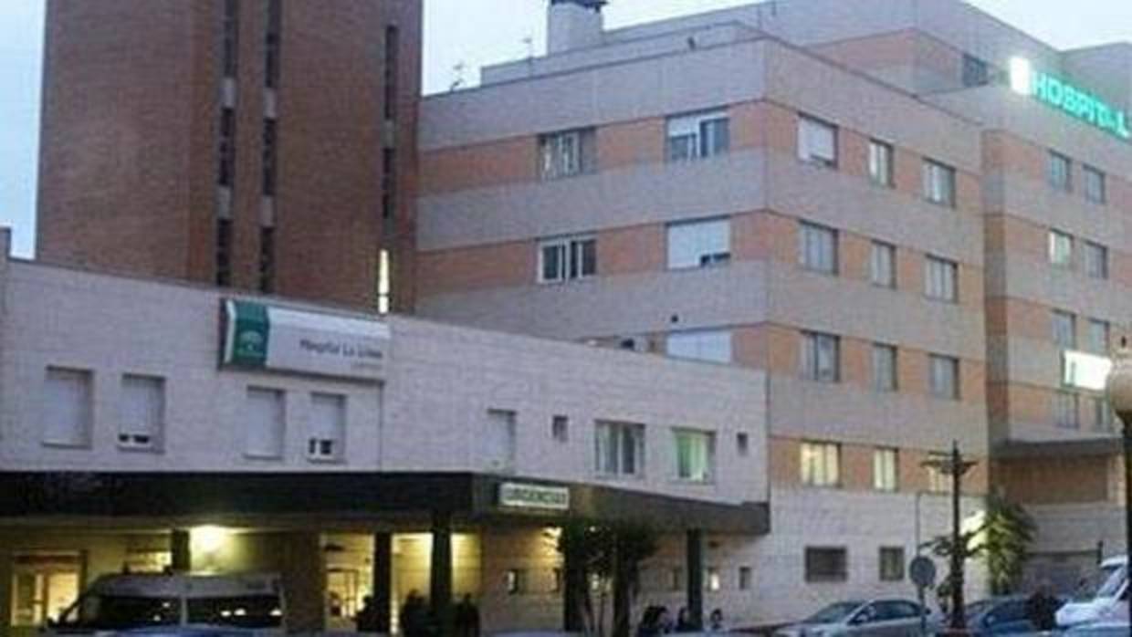 Sólo está en servicio el antiguo hospital de La Línea