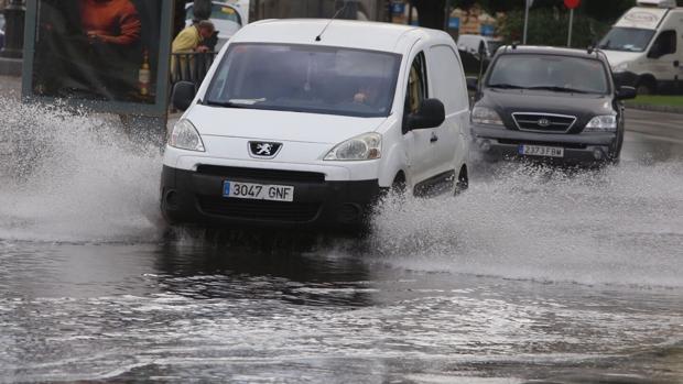 Dos carreteras siguen cortadas en la provincia de Cádiz por la lluvia