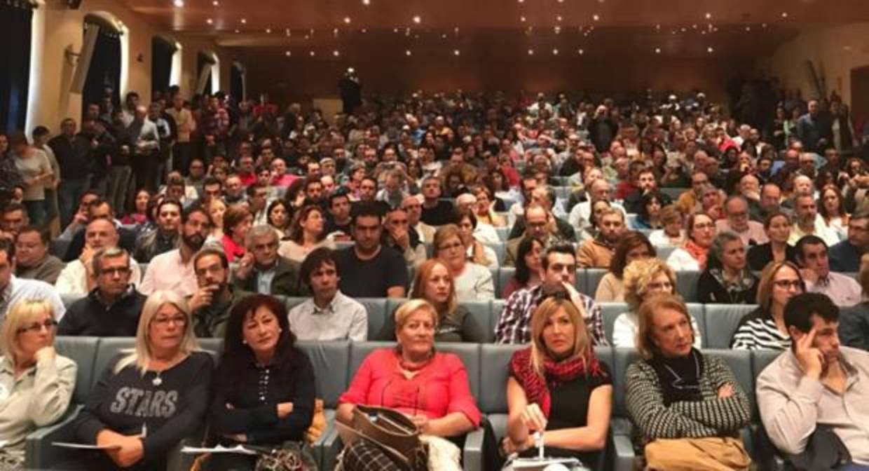 Centenares de delegados y delegadas asistieron a la asamblea en Cádiz.