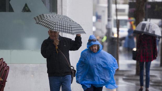 Lluvias en la provincia de Cádiz y nevadas en Cantábrico y Pirineos