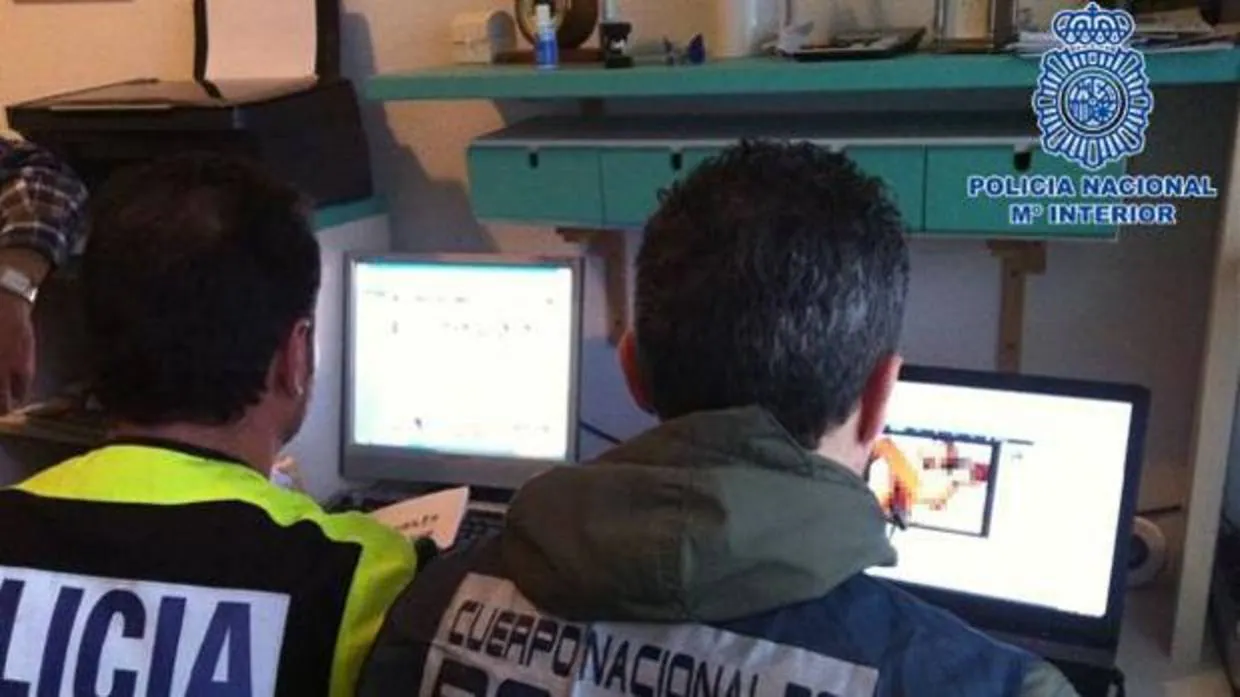 Siete detenidos, entre ellos uno de Cádiz, por compartir pornografía infantil a través de videochat