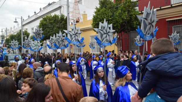 Lluvia pero de caramelos en la provincia