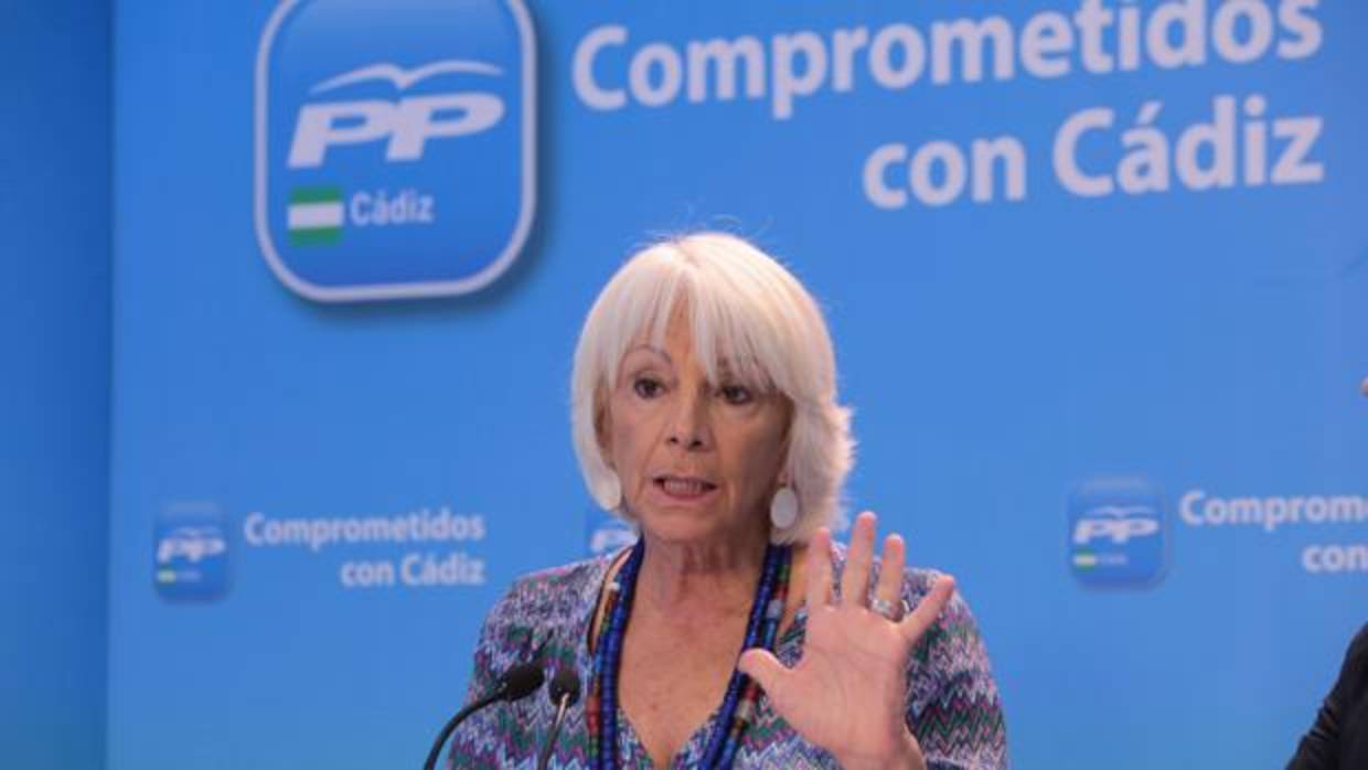 La concejal popular y exalcaldesa de Cádiz, Teófila Martínez.