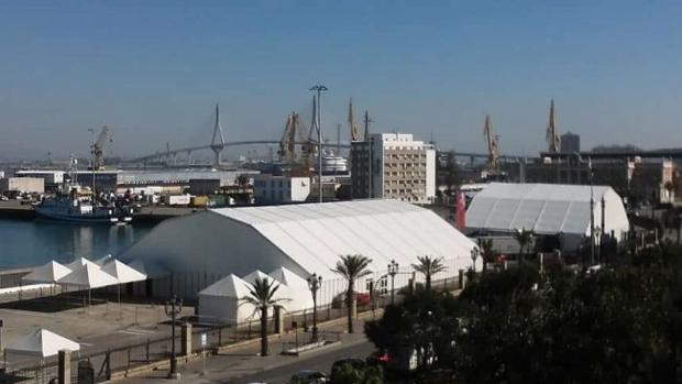 Vecinos del centro piden amparo al Defensor del pueblo por la carpa