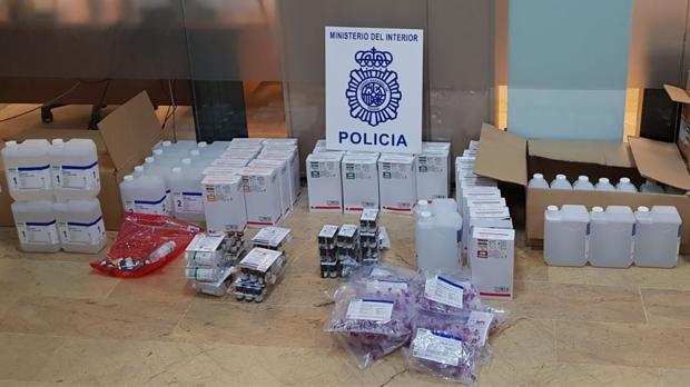 Detenido en Algeciras al transportar en su vehículo más de 200 productos farmacéuticos ilegales