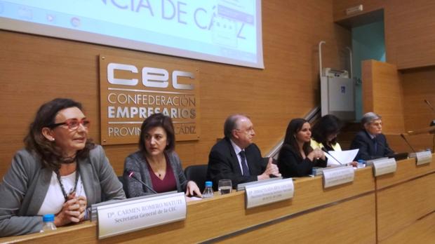 Graduados sociales y empresarios participan en una jornada sobre Seguridad Social