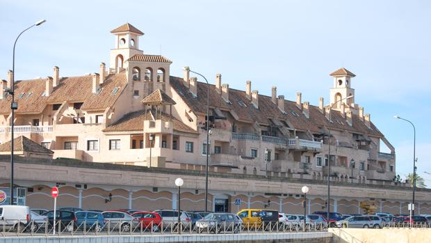 Regularizan los apartamentos de Bahía Sur y la oferta hotelera llega a las 2.100 plazas