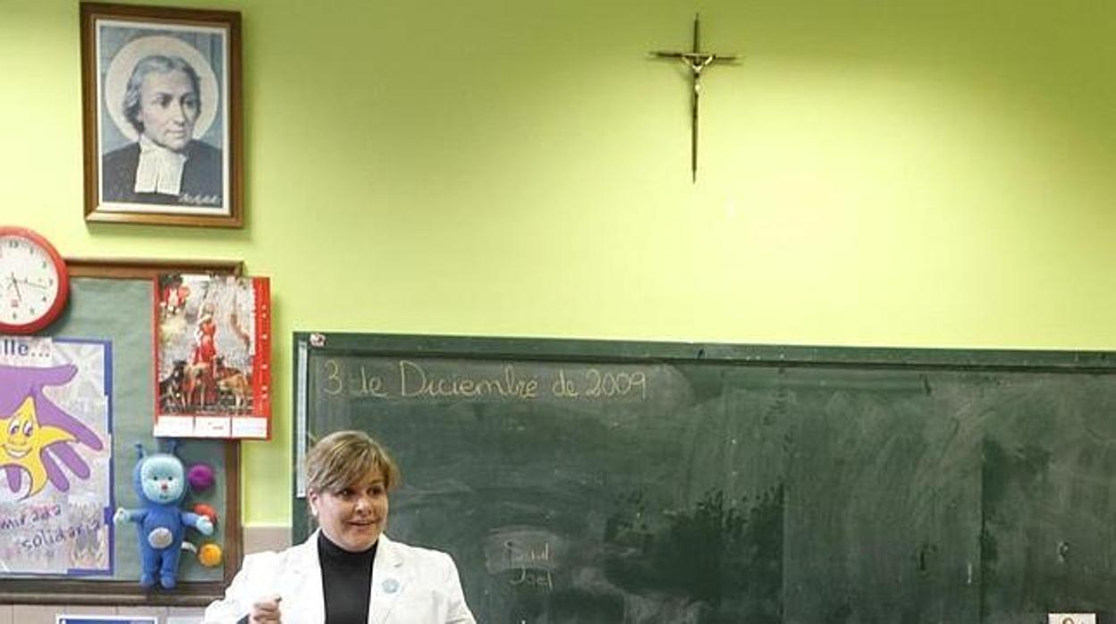 Varapalo de la Justicia a la Junta: No se prodrá reducir el horario de religión en Primaria