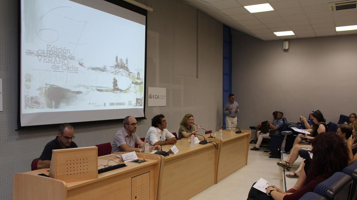 El PP exige al Ayuntamiento que cuelgue en su web las facturas de los cursos