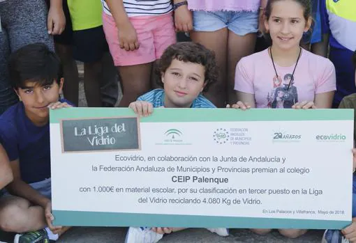 El colegio Palenque de Los Palacios y Villafranca, premio al reciclaje en la campaña La Liga del Vidrio