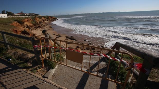 Estado en el quedó la palya tras los temporales