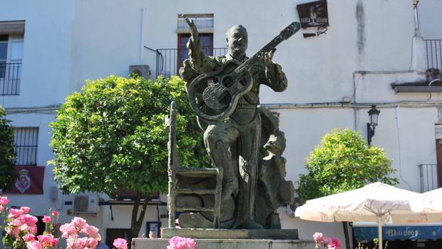 Utrera saborea su semana más flamenca del año con una nueva edición del «Potaje Gitano»