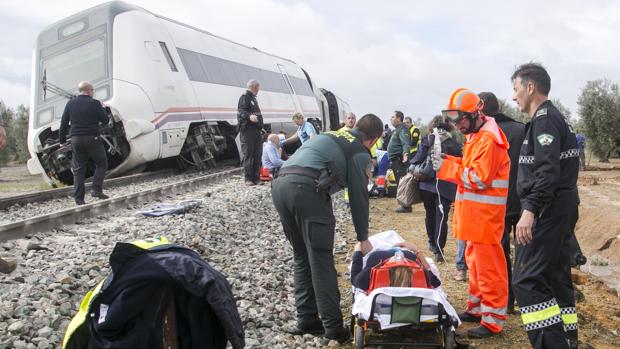 «Me despierto de noche escuchando aún el espantoso ruido del tren descarrilando»