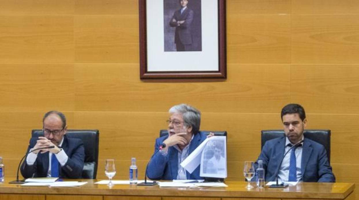 El alcalde Toscano, durante el pleno extraordinario a cuenta del caso Paniagua