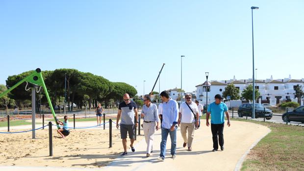 Visita a el nuevo parque en la urbanización del Molino Viejo