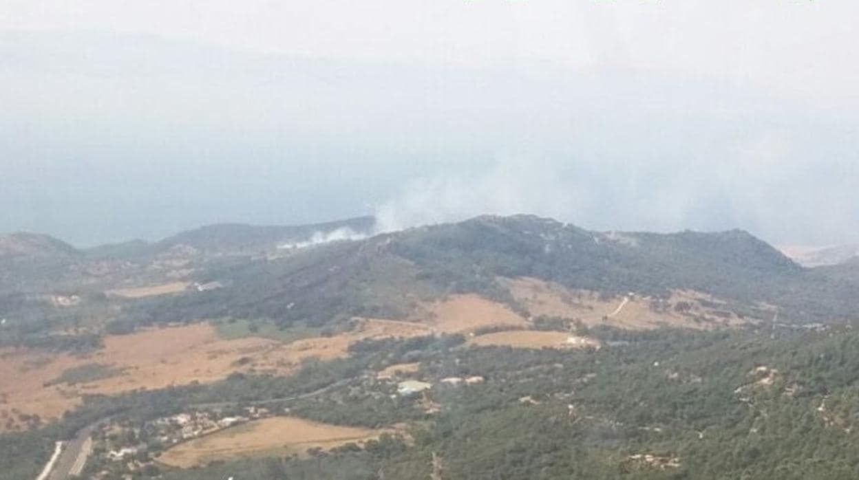 Declarado un incendio forestal en el paraje Cortijo La Hoya en Algeciras