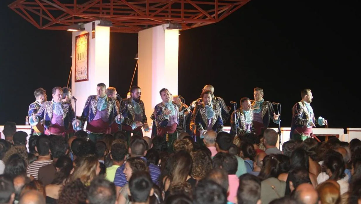 La Batalla de Coplas del Carnaval de Cádiz será uno de los grandes atractivos de la noche