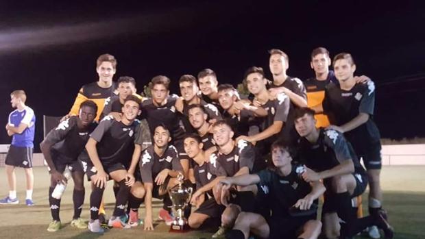 El Real Betis juvenil se adjudica el 47º Trofeo Marismas