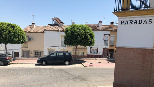 Una pelea entre familias en plena calle se salda con madre e hija heridas