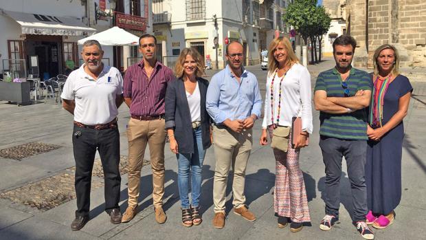 Los populares reclaman a la Junta un 'Plan Renove' para el turismo en Cádiz valorado en diez millones