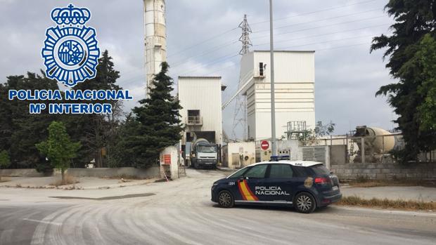 Dos detenidos acusados de robar combustible de una nave industrial en Puerto Real