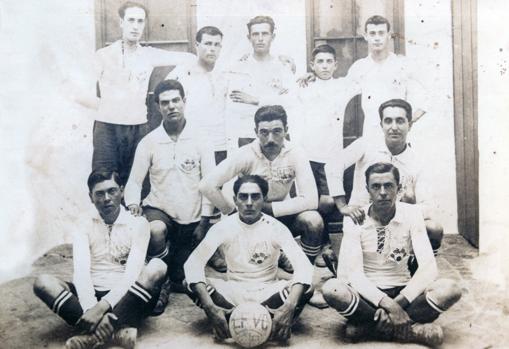 El Lebrija Fútbol Veloz Club Sociedad Deportiva original en 1923
