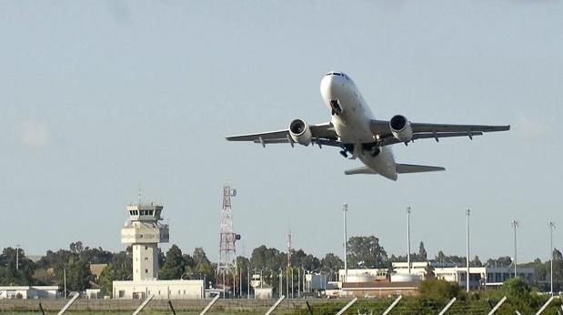 Ryanair cancela dos vuelos en Jerez por la huelga