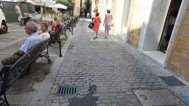 El mal estado de las calles deja medio centenar de denuncias por caídas en 2018