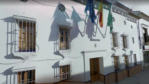 La fachada del Ayuntamiento de Cañada Rosal