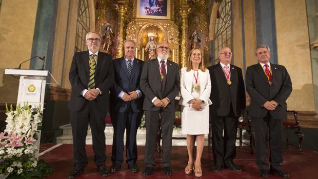 Ana Pastor, distinguida como Médico de Honor de Andalucía en el oratorio de San Felipe Neri