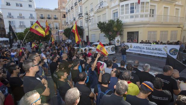 «¡No tenemos ningún miedo, volveremos a Barcelona!»