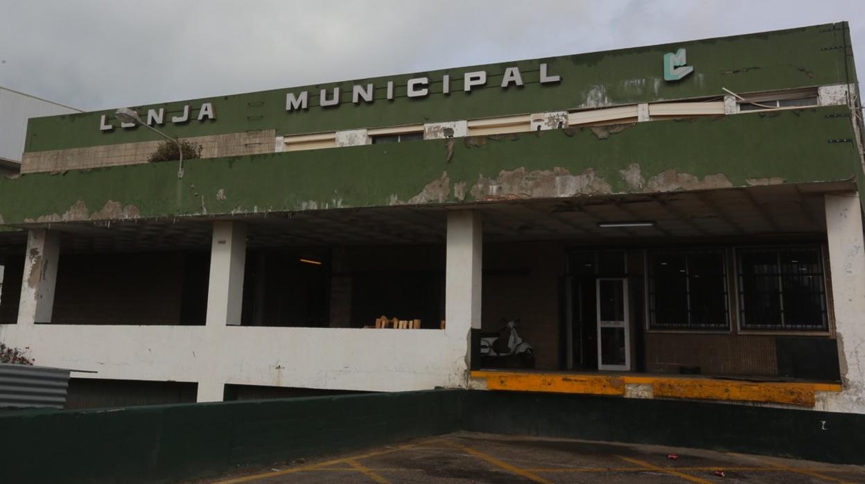 Los mayoristas reclaman el traslado de la lonja a Ibérica Aga.