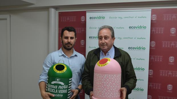 Utrera trabaja para mejorar la concienciación ciudadana en el reciclaje de vidrio