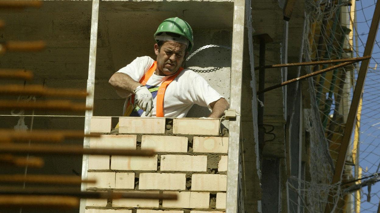 El acceso a la vivienda es uno de los principales problemas de los gaditanos.