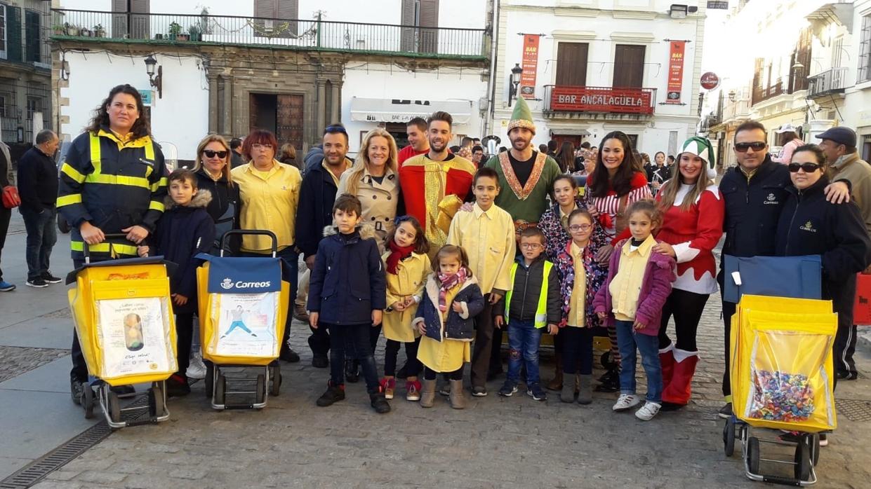 Correos recoge las cartas para los Reyes Magos en el Hospital y otros centros de asistencia social de El Puerto