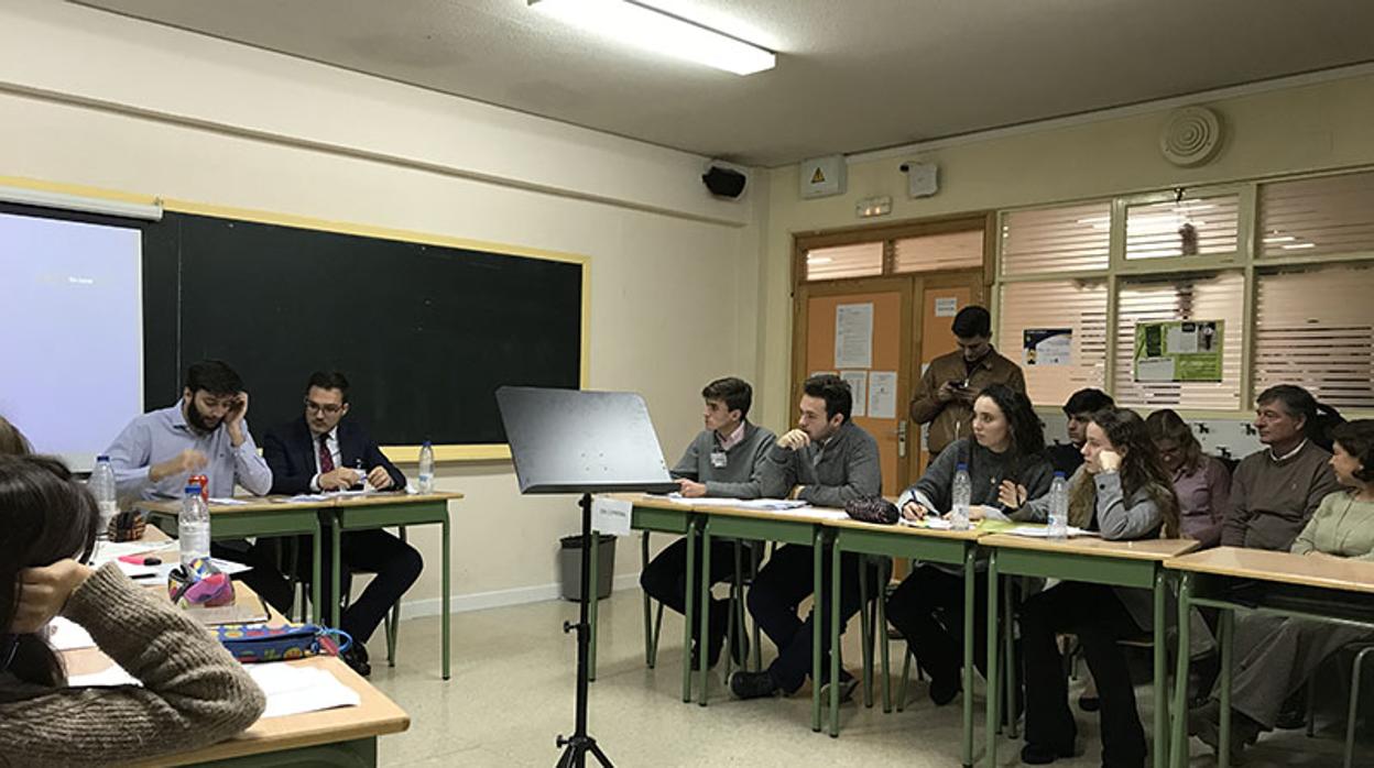San Felipe Neri participa en Liga Nacional de Debate de la Fundación Cánovas