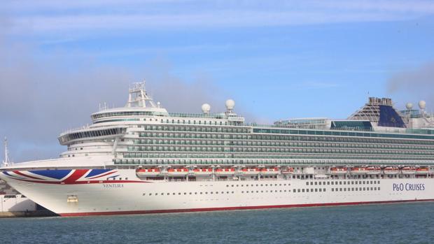 El Puerto de Cádiz abre paso a los cruceros en la temporada de invierno