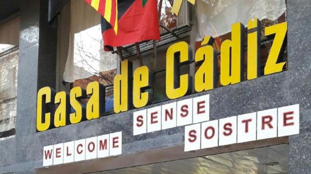 El Ayuntamiento de Cádiz asegura que no ejecutará ningún desalojo en la Casa de Cádiz en Barcelona