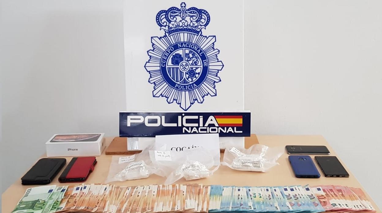 Desarticulado con seis detenciones en Jerez y Conil un grupo de distribución y venta de cocaína