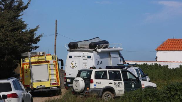 Investigan si hubo muerte violenta tras el hallazgo de un cadáver en un pozo de Chiclana