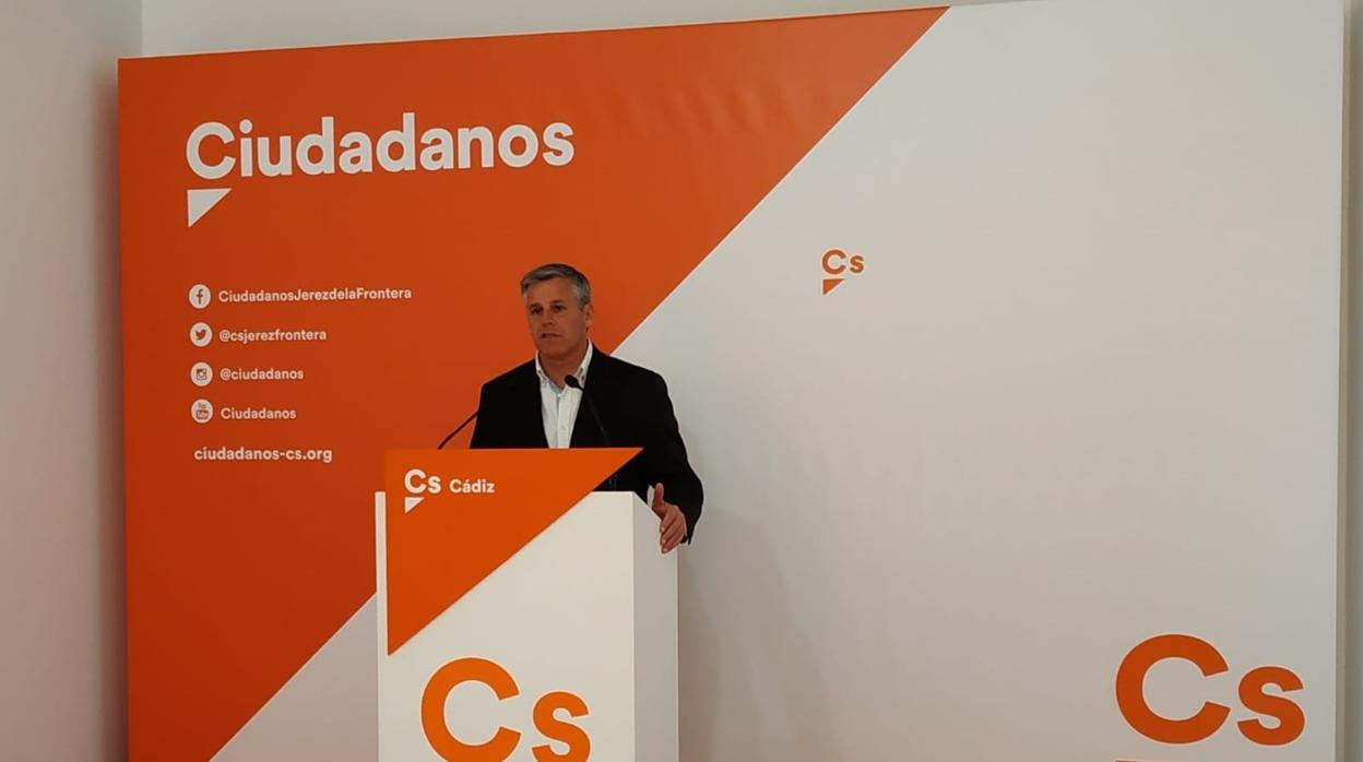 El diputado nacional Javier Cano.