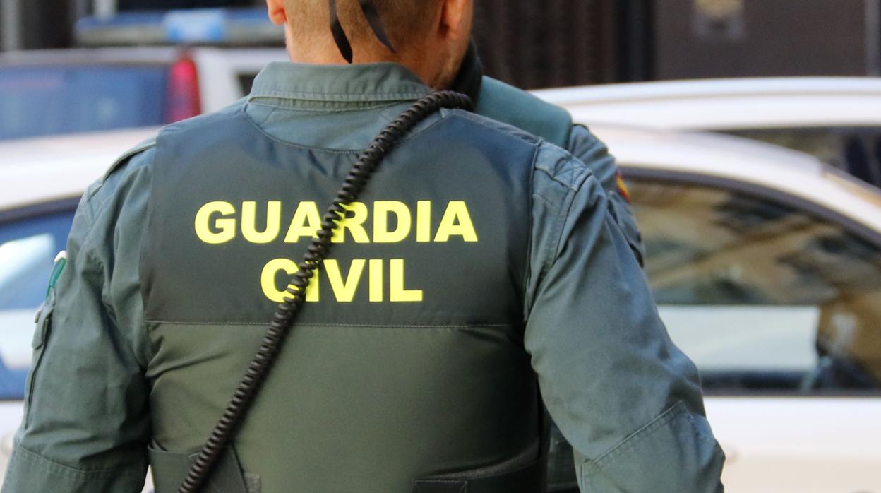 Agentes de la Guardia Civil