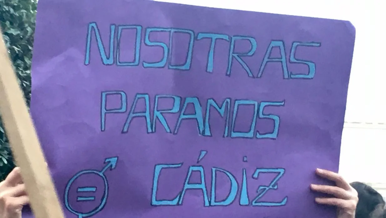 Un cartel de la manifestación del 8-M el año pasado en Cádiz.
