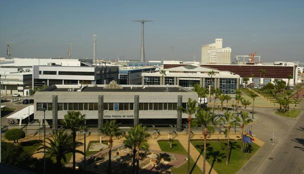 La Zona Franca de Cádiz celebra su 90 aniversario
