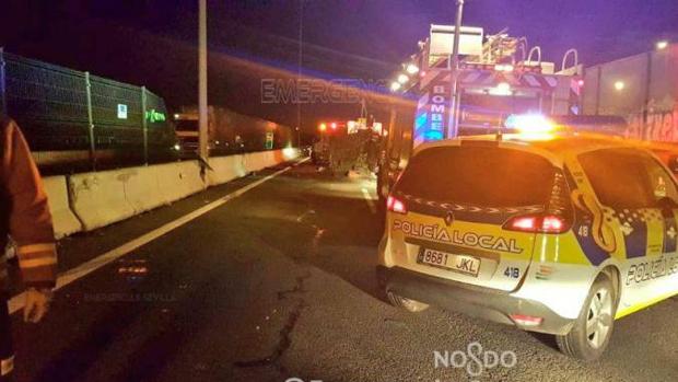 Muere un motorista tras chocar contra un coche en Alcalá de Guadaíra